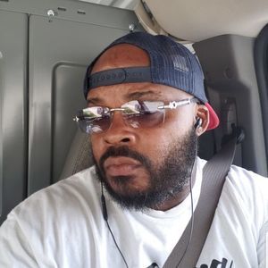 Meet your Posher, Antonio